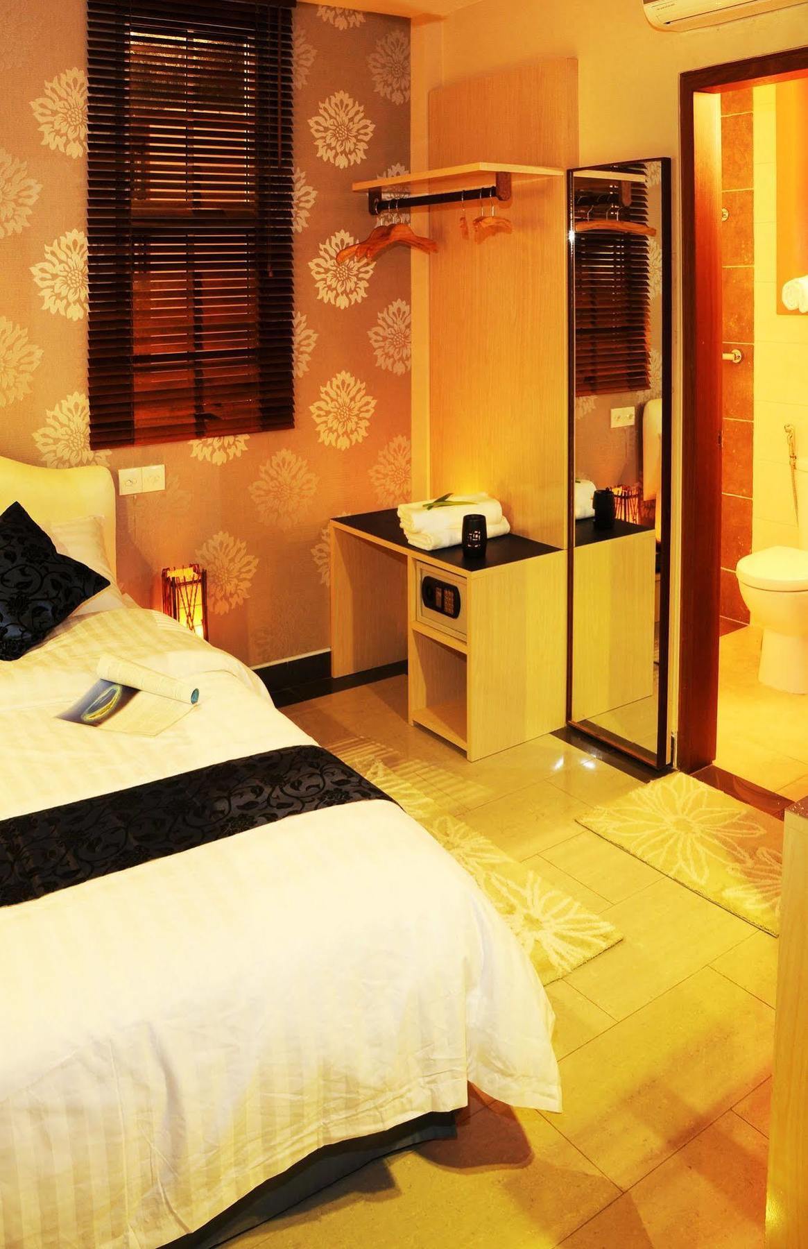 Lvis Boutique Hotel Malé Buitenkant foto